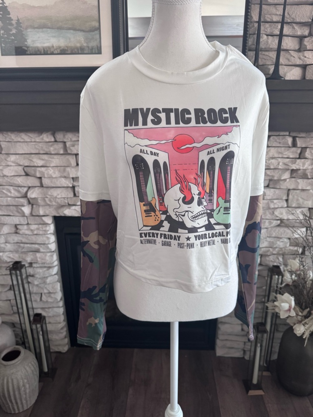 NEW Mystic White Graphic Tee with Camo Sleeves - Women’s Large